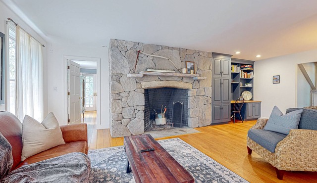 Fernbank Hideaway | House in West Tisbury near up-island beaches