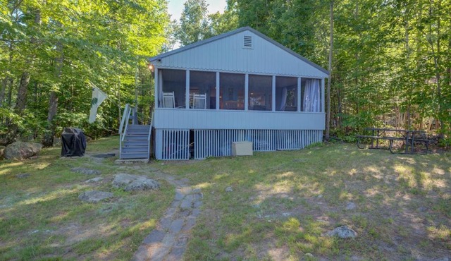 FERRY TALE LIMIT 10 cottage