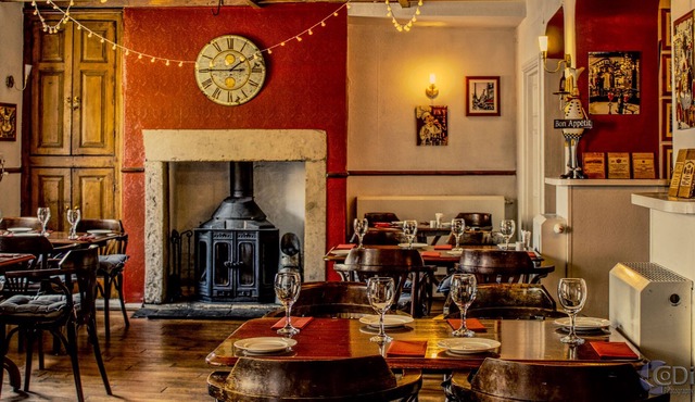 Forresters Bar & Restaurant With Rooms