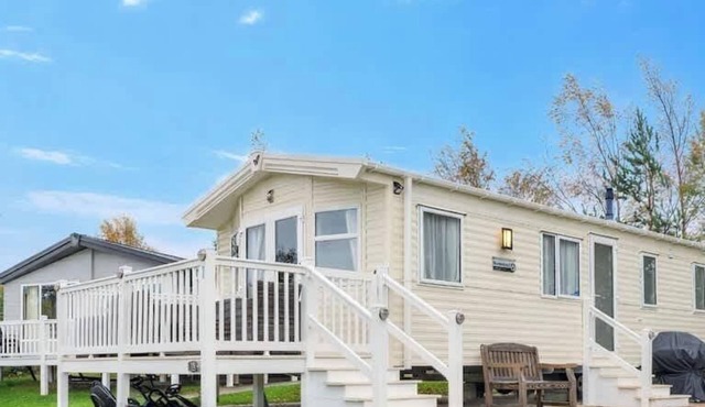 Free Parking - Seton Sands Luxury - Sleeps6 -Wi-Fi