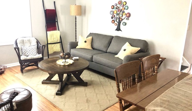 Fully Renovated Cottage Just 7 Minutes from Historic Taylors Falls!