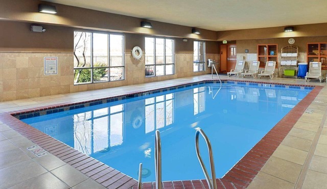 Get Ready for Blissful Getaway! 3 Units, Indoor Pool, Pets Allowed, Free Parking