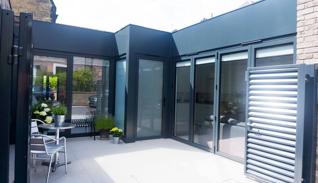 Gillespie House Stunning Architect designed house near Kings Theatre