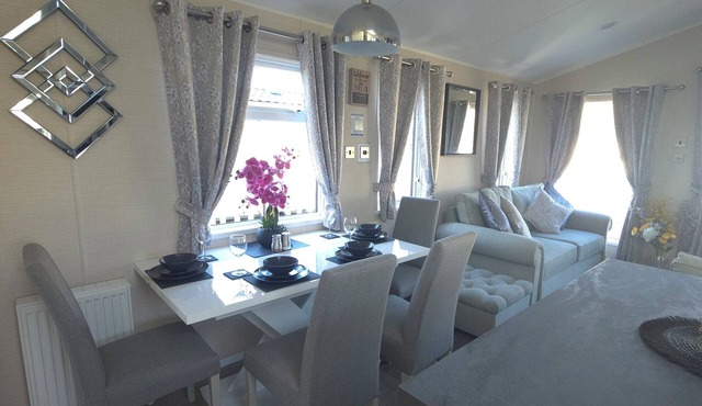 Gold 3 Bed Caravan
