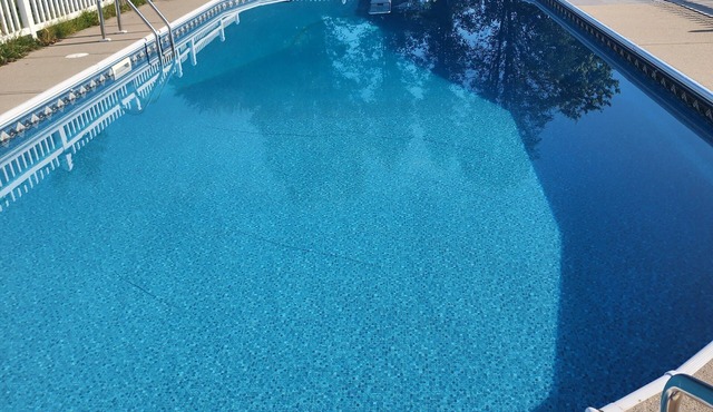 Gorgeous House with an inground swimming pool