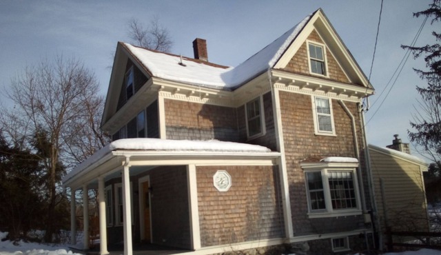 Gorgeous views, remodeled farm house, Monthly, $3300. Mo. plas tax and fees