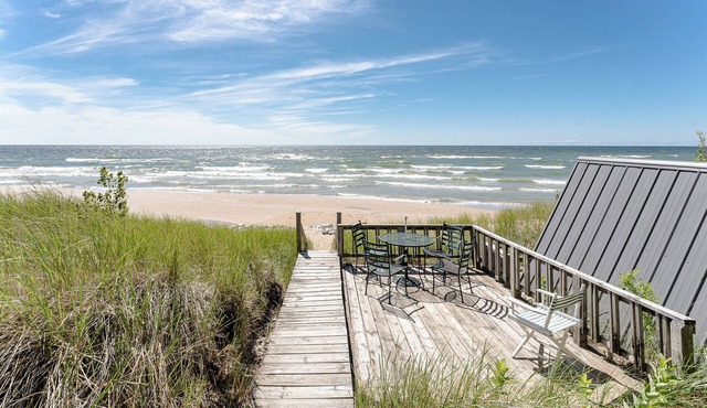 Grand Times | Exclusive Lake Michigan Beach Access
