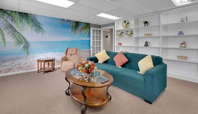Grant Line Residence Unit E 10 Min to Louisville