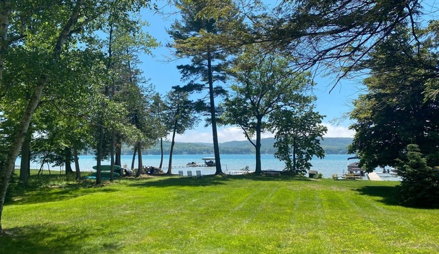 Great Lake House for the Family!