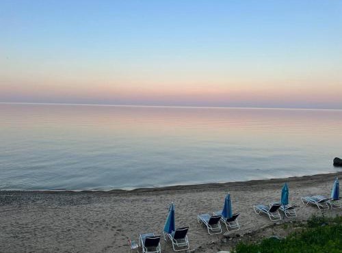 Great Lakes Resort - Jr Suite - Suite 2