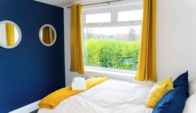 Great Stay With Parking, Easy A1 and City Access