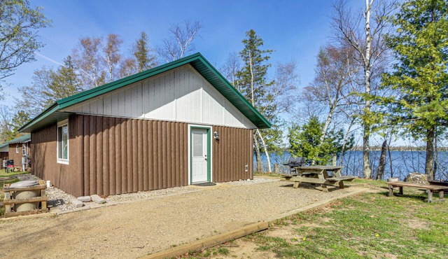 Gull Lake Escape: Cabin w/Access to Dock, Beach