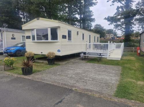 haggerston castle lakeside east 27