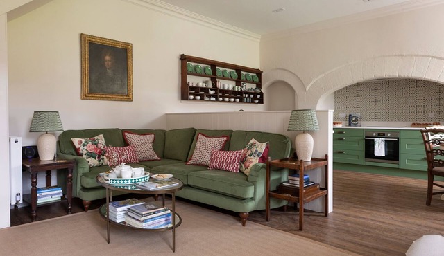 HALL COTTAGE - A charming retreat for three in the grounds of Netherwitton Hall, a historic country