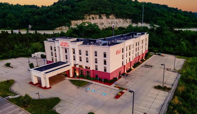 Hampton Inn & Suites Wilder