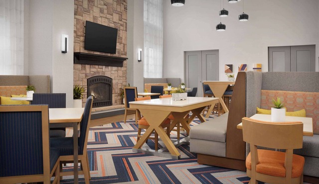 Hampton Inn & Suites Williston