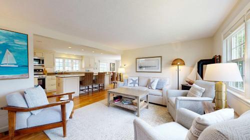 Harborside Retreat