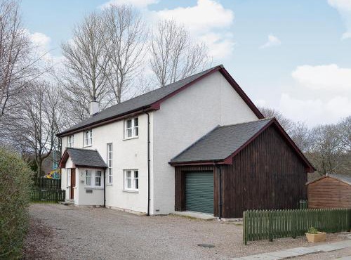 Haugh House