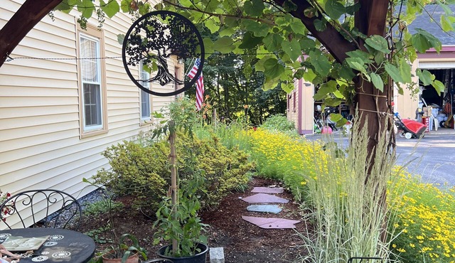 Havenhill: A cozy farmhouse apartment near UNH, Dover, Portsmouth, and beaches