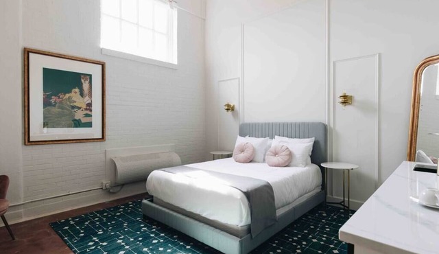 Henry Suite 207 at The Bellwether Hotel