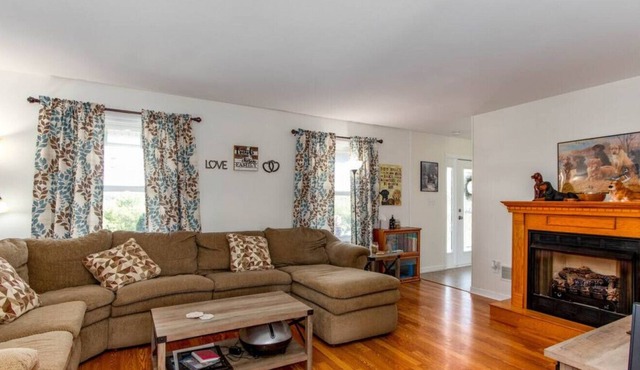 HH Horse Retreat - only 9 miles from PSU!