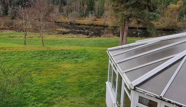 Highland Haven Apartment sleeps 8