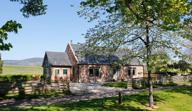 Highlands Luxury Cottage on the Cromarty Firth