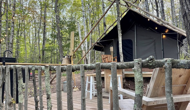 Hike In Canvas Wall Tent - Perfect Mini Family Glamping Adventure in Bayfield!