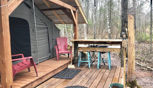 Hike-In Glamping in Bayfield Wisconsin - Sailor Springs Glamping