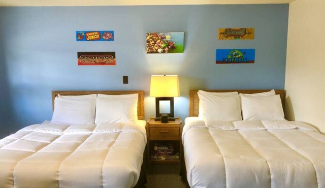 Hilltop Lodge Standard Double - Room 110