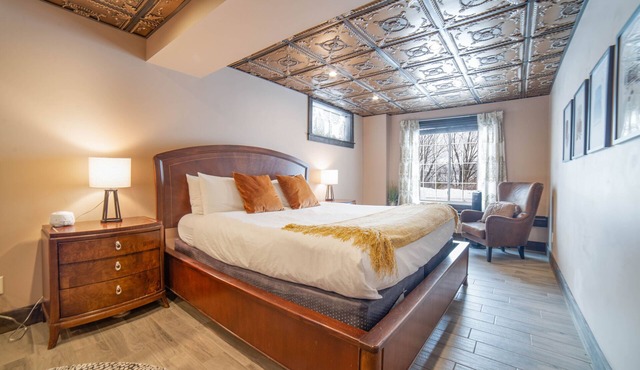 Hilltop Retreat w/Sauna | Near Downtown