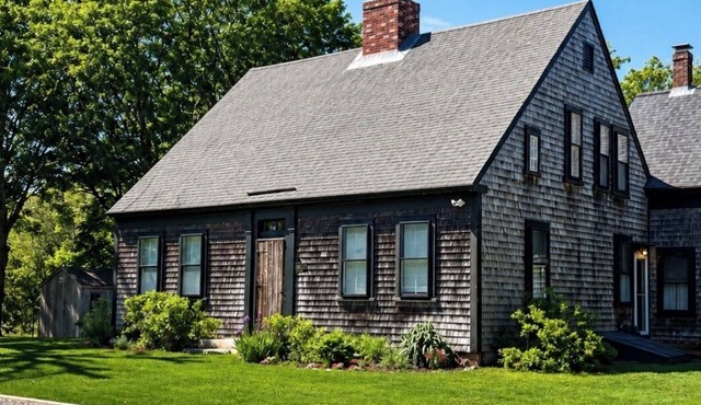 Historic 1785 Cape Cod Home w/Modern Comfort, <1 Mile from Brewster Beaches