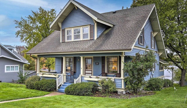 Historic Home on Beaver Dam Lake w/Seasonal Dock