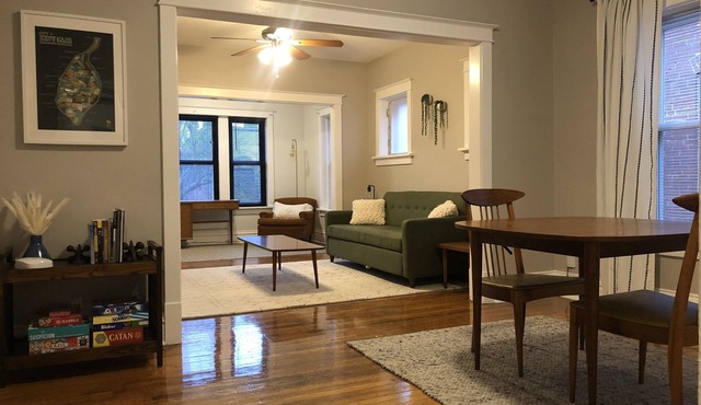 Historic Shaw Apartment Walkable to Tower Grove Park and Botanical Gardens