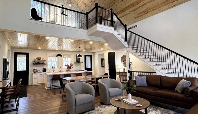 Hocking Hills Luxury Cabin