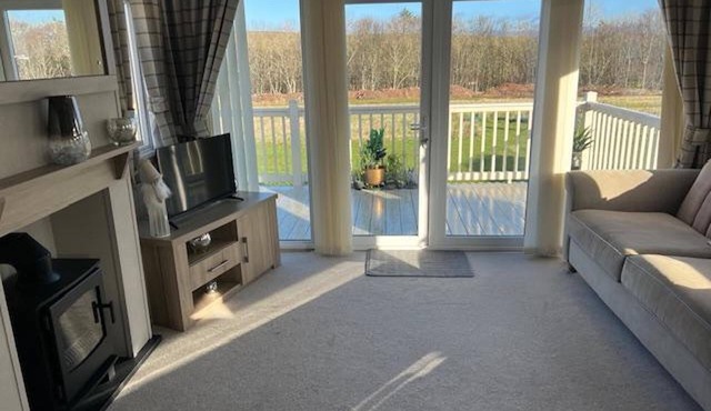 Holiday Cabin Sleeps 5, Pets, Edinburgh Festival
