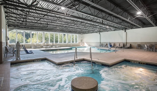 Holiday Inn Express & Suites Ludington by IHG