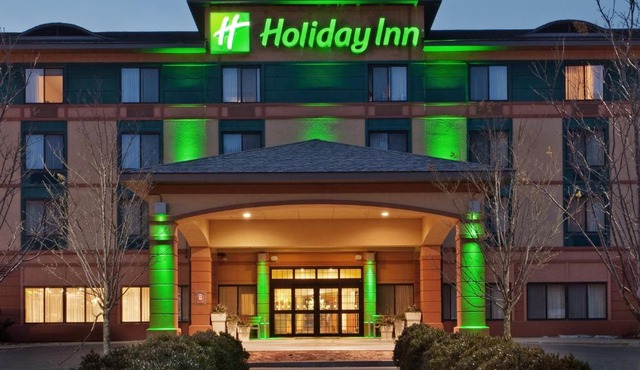 Holiday Inn Manchester Airport by IHG