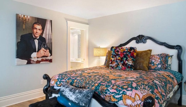 Hollywood Suite - Luxury meet Elegance w/King Bed