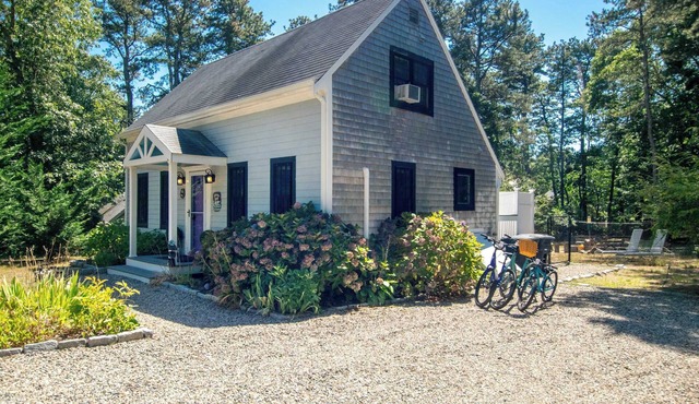 Home Near Oceanside Beaches Dog Friendly!