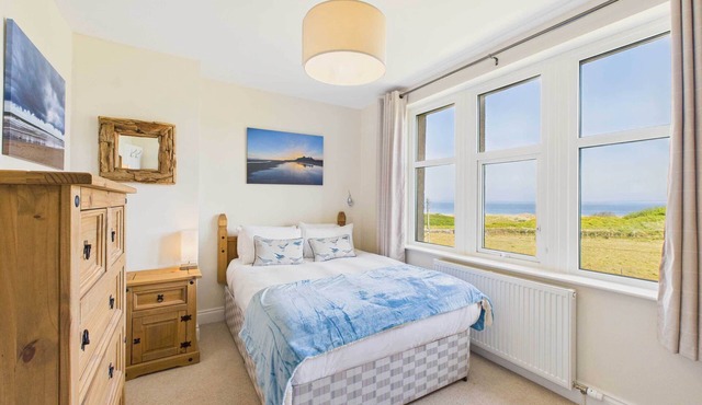 Host & Stay | Chirnells