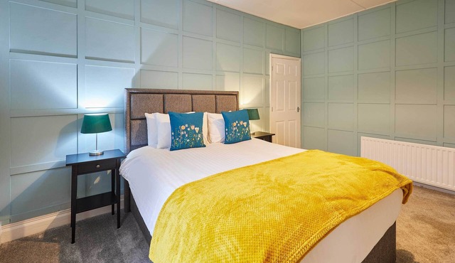 Host & Stay | Simonside Terrace