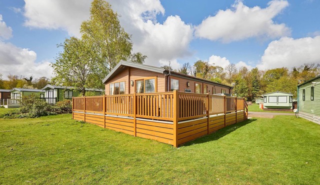 Host & Stay | Hoganwoods Lodge