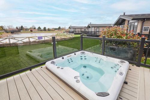 Host & Stay - Roseberry View Lodge Retreat