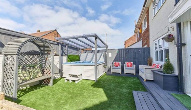 Host & Stay | Stonehaven