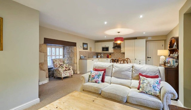 Host Stay The Byre