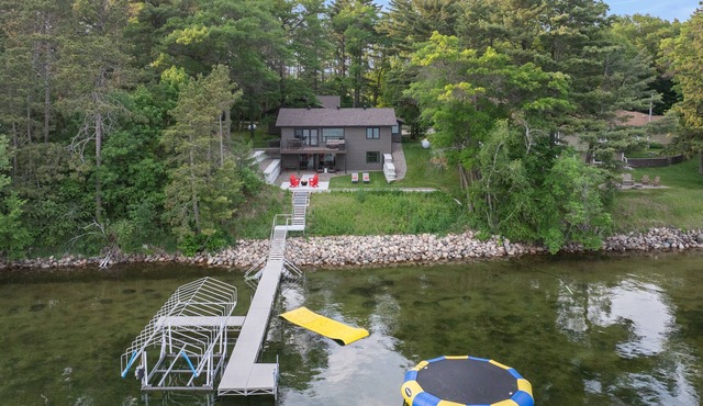 Hot Tub| LilyPad + Trampoline | Game Room