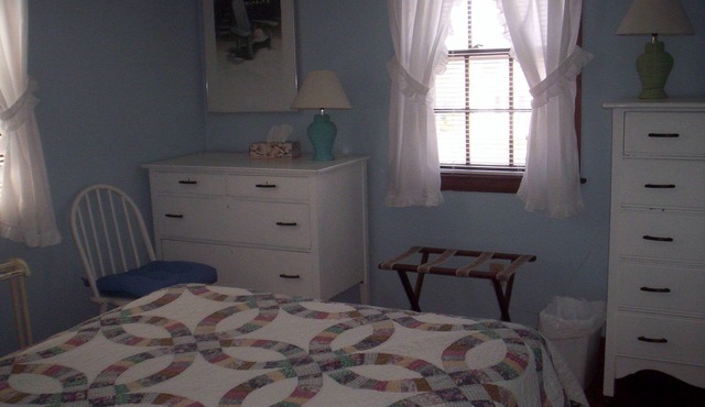 HUMAROCK BEACH Ocean Front Cottage Summer WEEKLY RENTAL