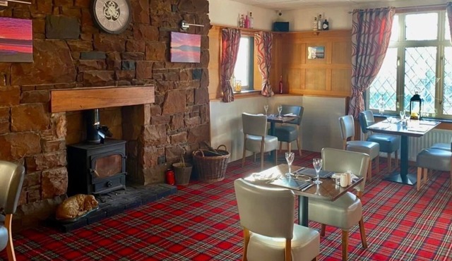 Hunters Lodge Hotel