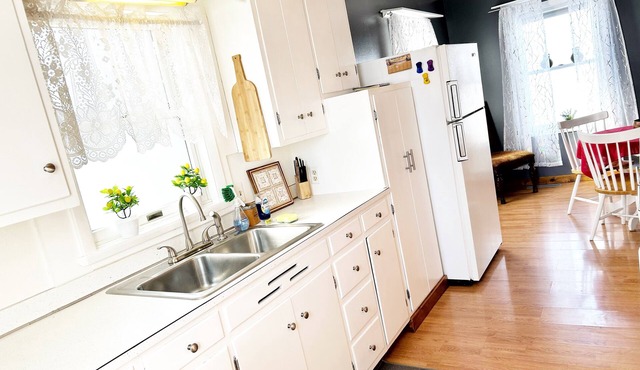 Hunters, travel wrk Friendly- Near Downtown, Hospital, fishing -office WIFI